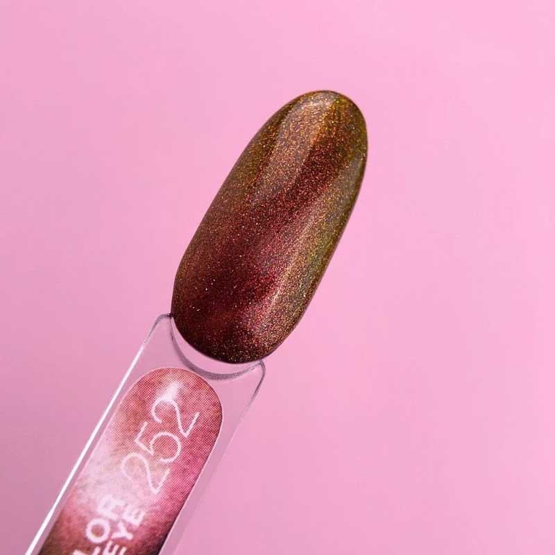 Colored gel polish Lunamoon Nr 252 - 13 ml